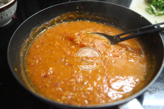 Resep Spaghetti Seafood Saus Tomat Basil JTT