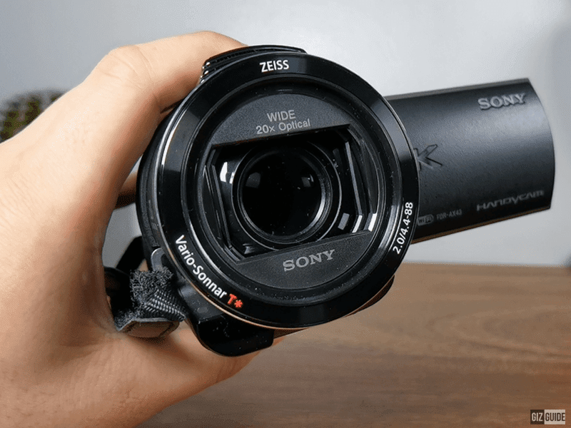 Sony Handycam 4K AX43A Cámara de Video Con Sensor CMOS Exmor R