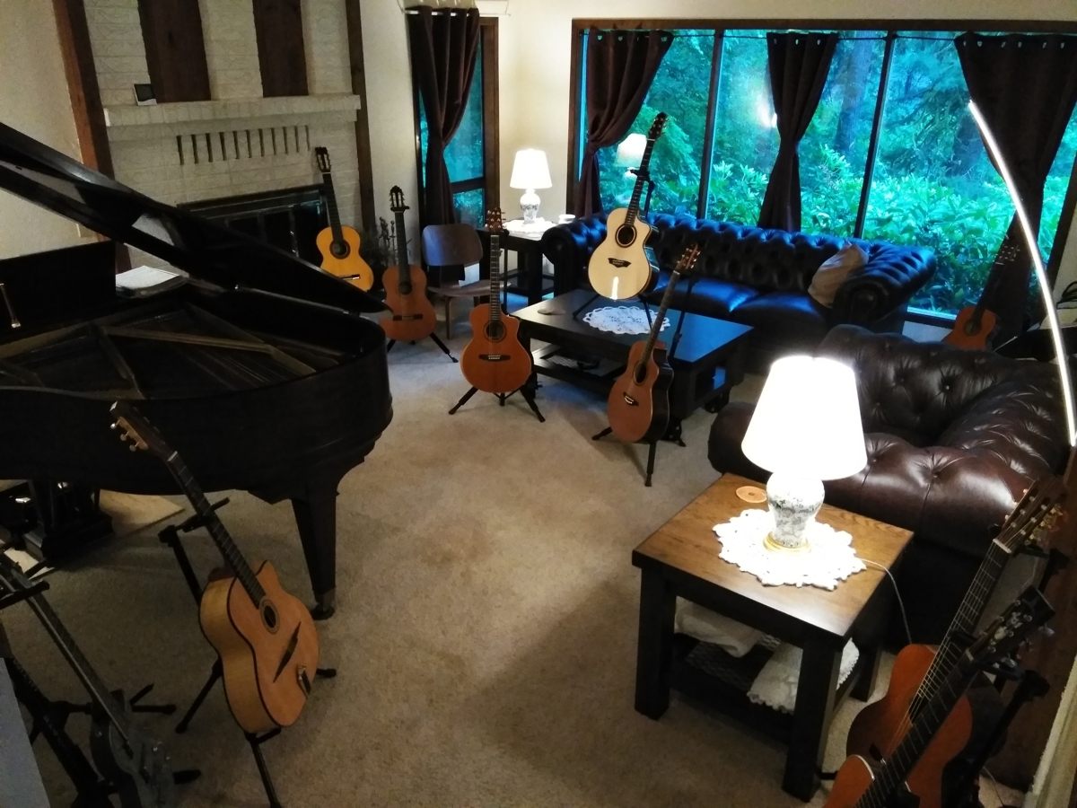 Ross School of Classical Guitar About the Acoustic Guitar Boutique