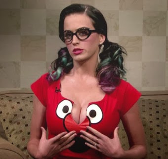 HOLLYWOOD BOOBS FAKE Vs REAL