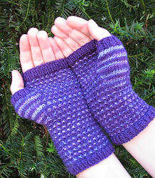 Mock Colorwork Fleckle Mitts