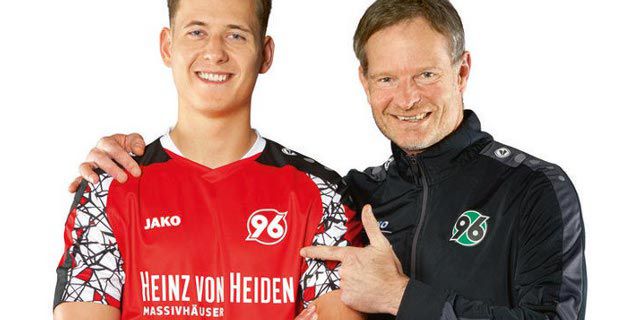 ハノーファー96 2016-17 ユニフォーム-DFB杯優勝25周年記念