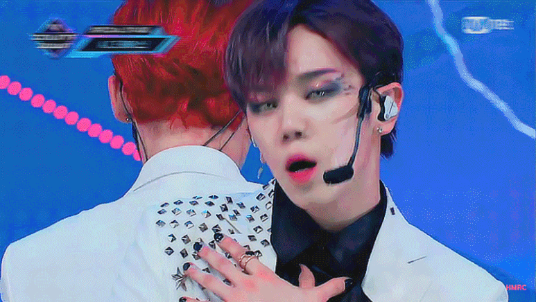 원곡 똑같이 살리려고 설날까지 반납해서 준비한 커버무대 | 인스티즈