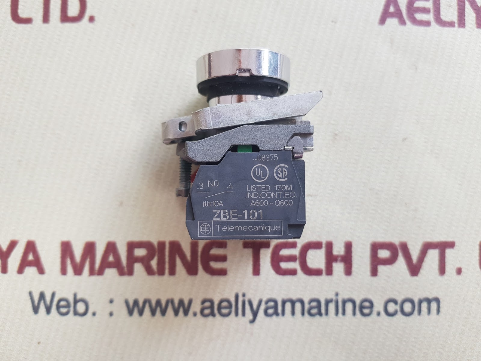 TELEMECANIQUE ZBE101 2 POSITION MAINTAINED SELECTOR SWITCH Aeliya Marine