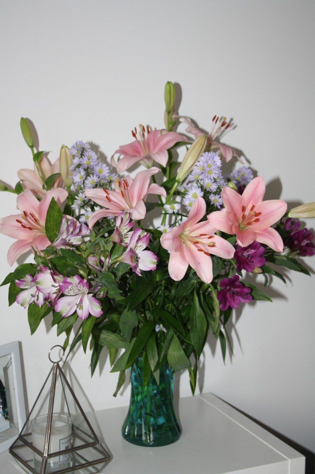 REVIEW FREDDIE'S FLOWERS SUBSCRIPTION PRETTY YOUNG THING