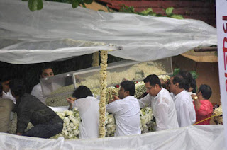 Pictures: Rajesh Khanna Funeral stills