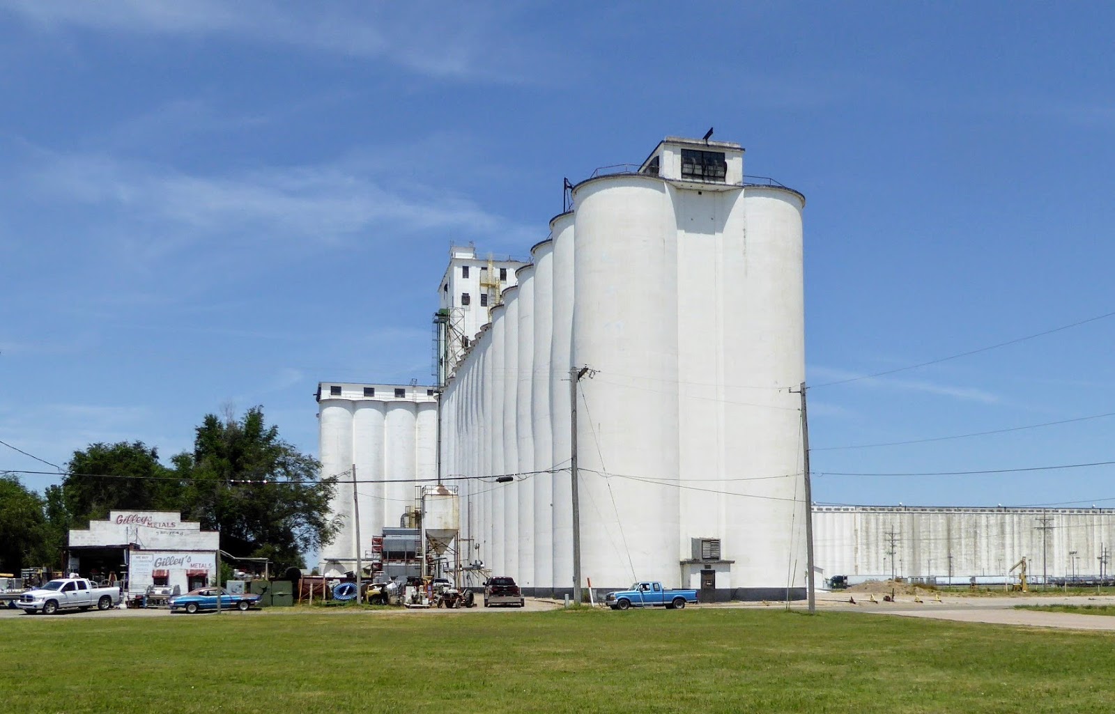 Towns and Nature Hutchinson, KS ADM, Cargill and Misc Grain Elevators