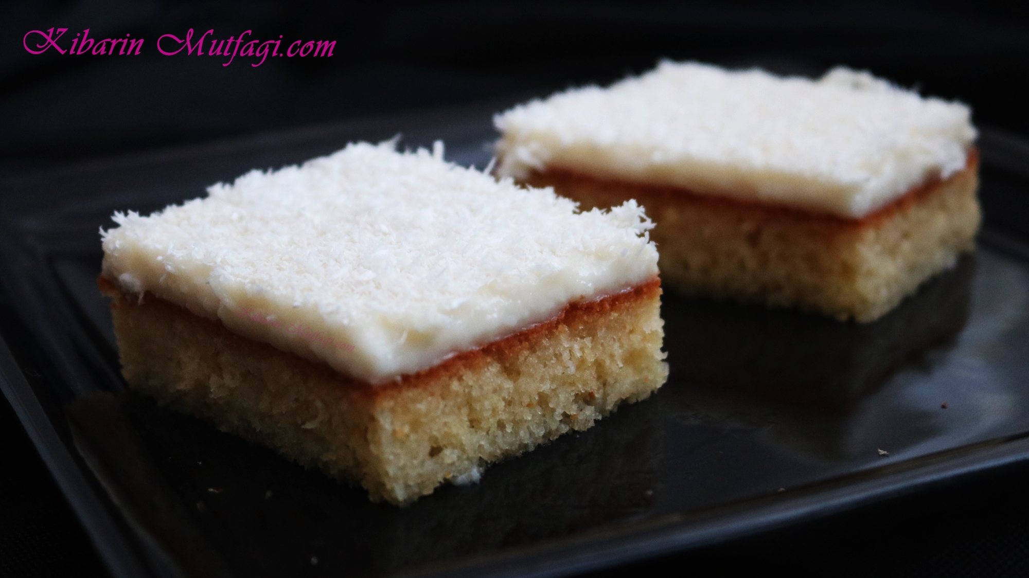 Revani tatlısı tarifi Muhallebili irmik tatlısı nasıl yapılır(büyük