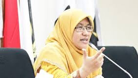 Korupsi dan Inefisiensi Birokrasi Penghambat Utama Investasi di Indonesia  Fraksi PKS Minta UU 13/2003 Dicabut dari RUU Cipta Kerja
