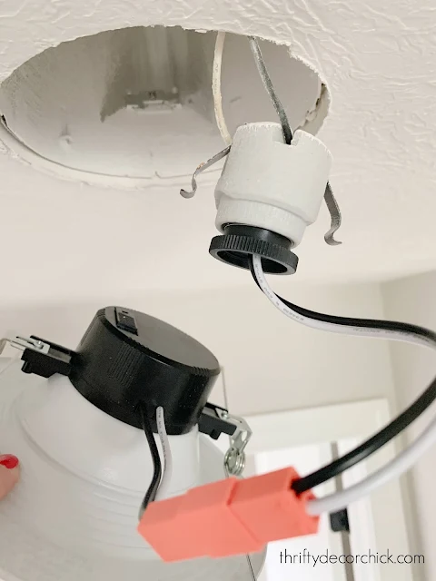 screw in new LED can lights