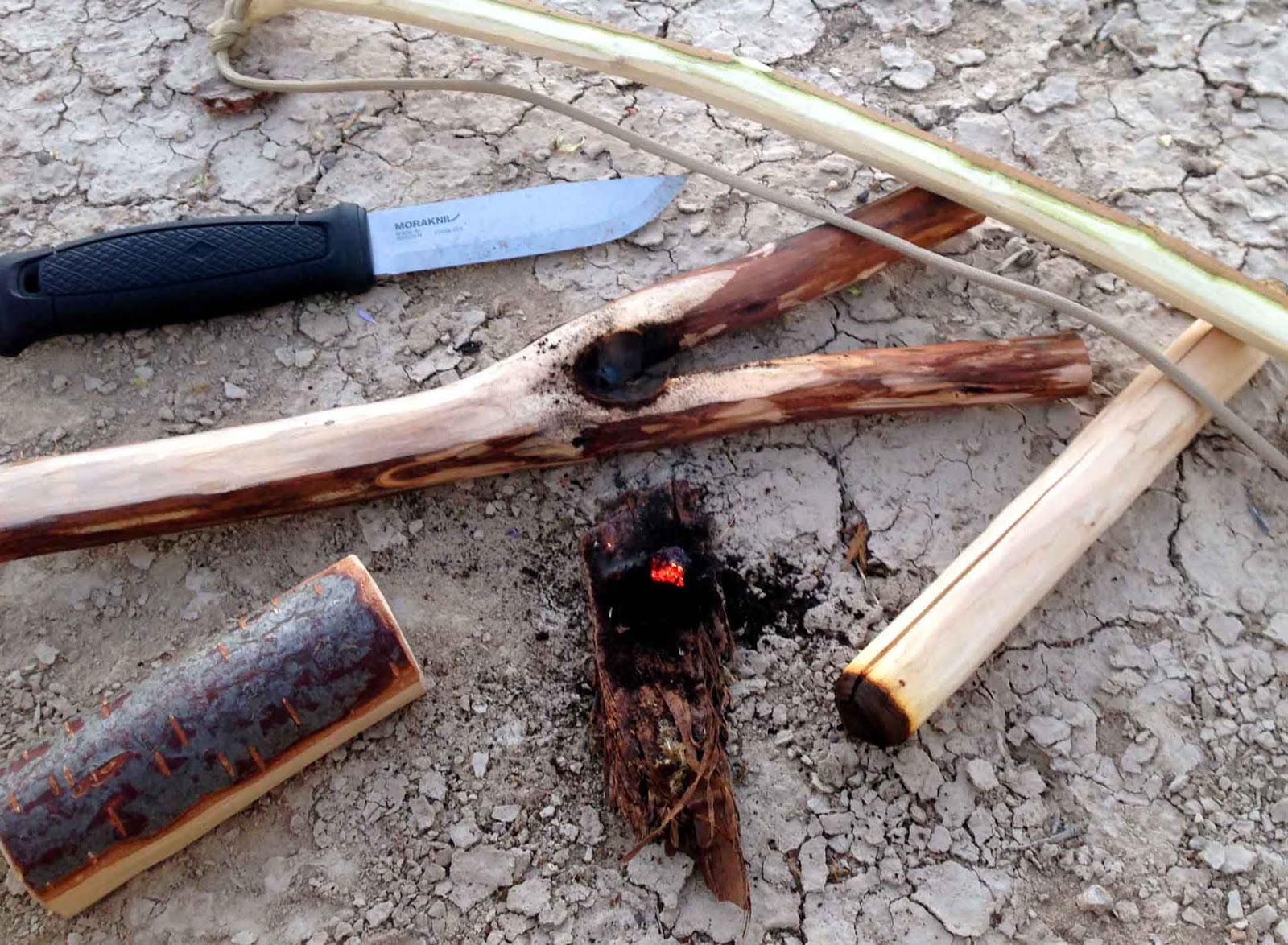 Rocky Mountain Bushcraft Mountain Bushcraft "ForkHole" Bow Drill