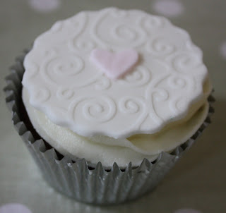 Angie's Cakes: 70th Birthday Cupcakes