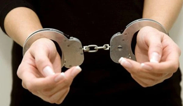 Dubai, News, Gulf, World, Woman, Arrest, Police, Crime, Complaint, Court, Dubai woman expat arrested for blackmails man in UAE