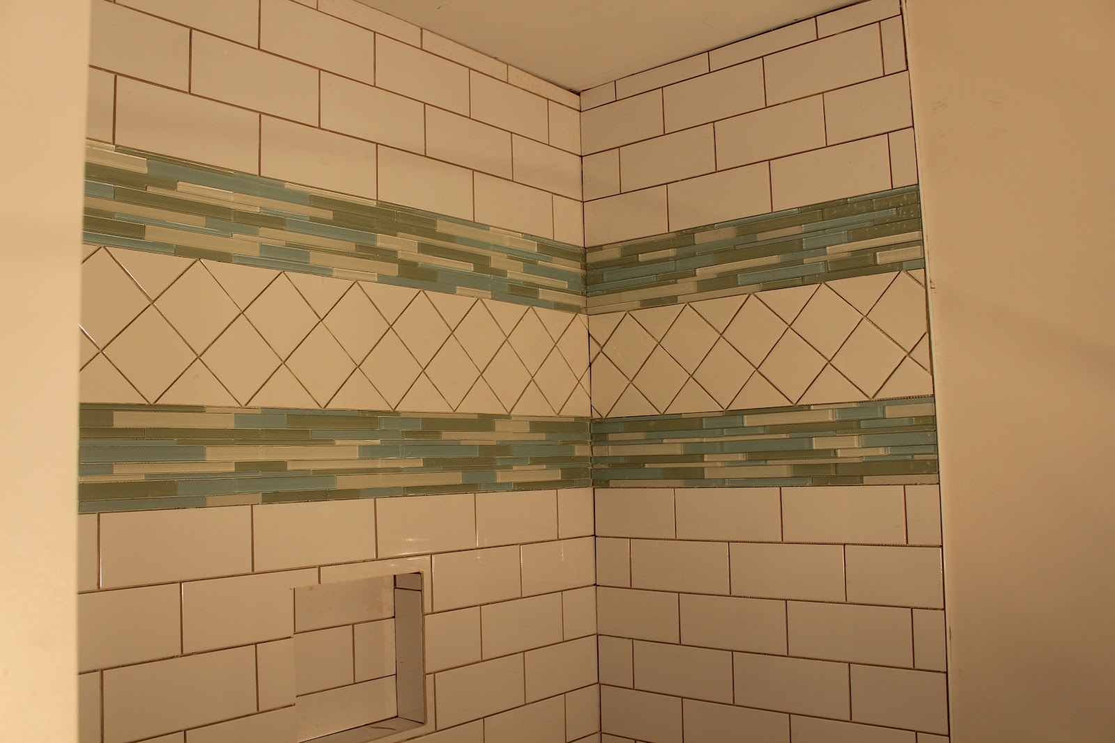 Avente Tile Talk A tile shower installation Time lapsed video/explanation
