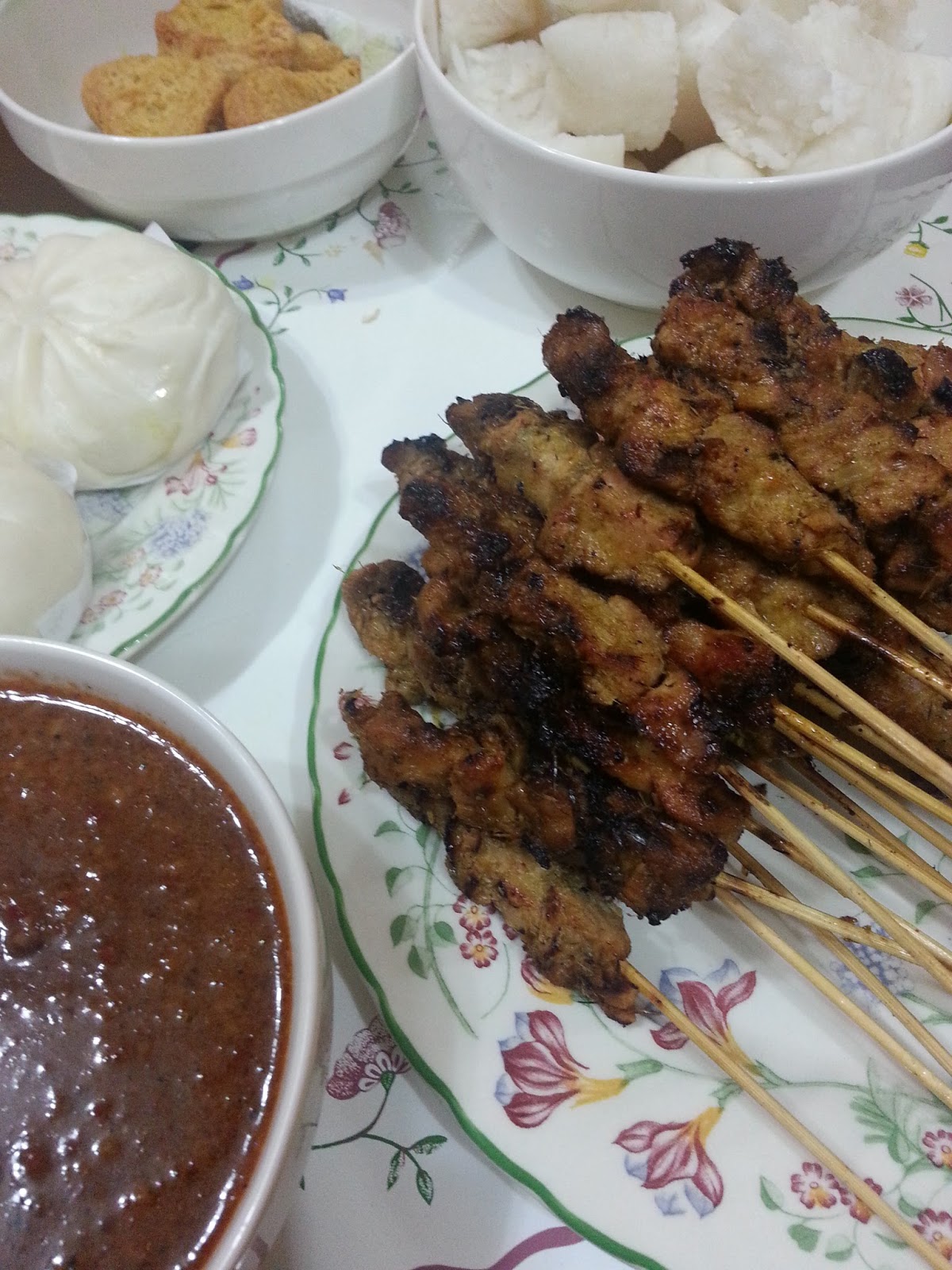 Abang Nak Makan Sayang Malam Ni Anak yang sudah berumur