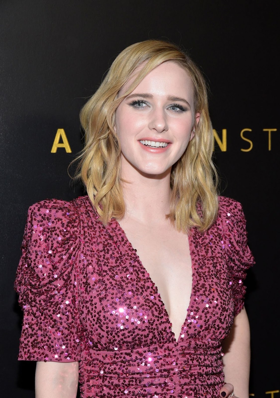 Rachel Brosnahan – Amazon Studios 2020 Golden Globe After Party | RitzyStar