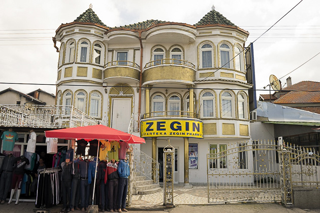 Gundula's Magic Balkan Travels in August 2015: 12th August: Roma Town ...