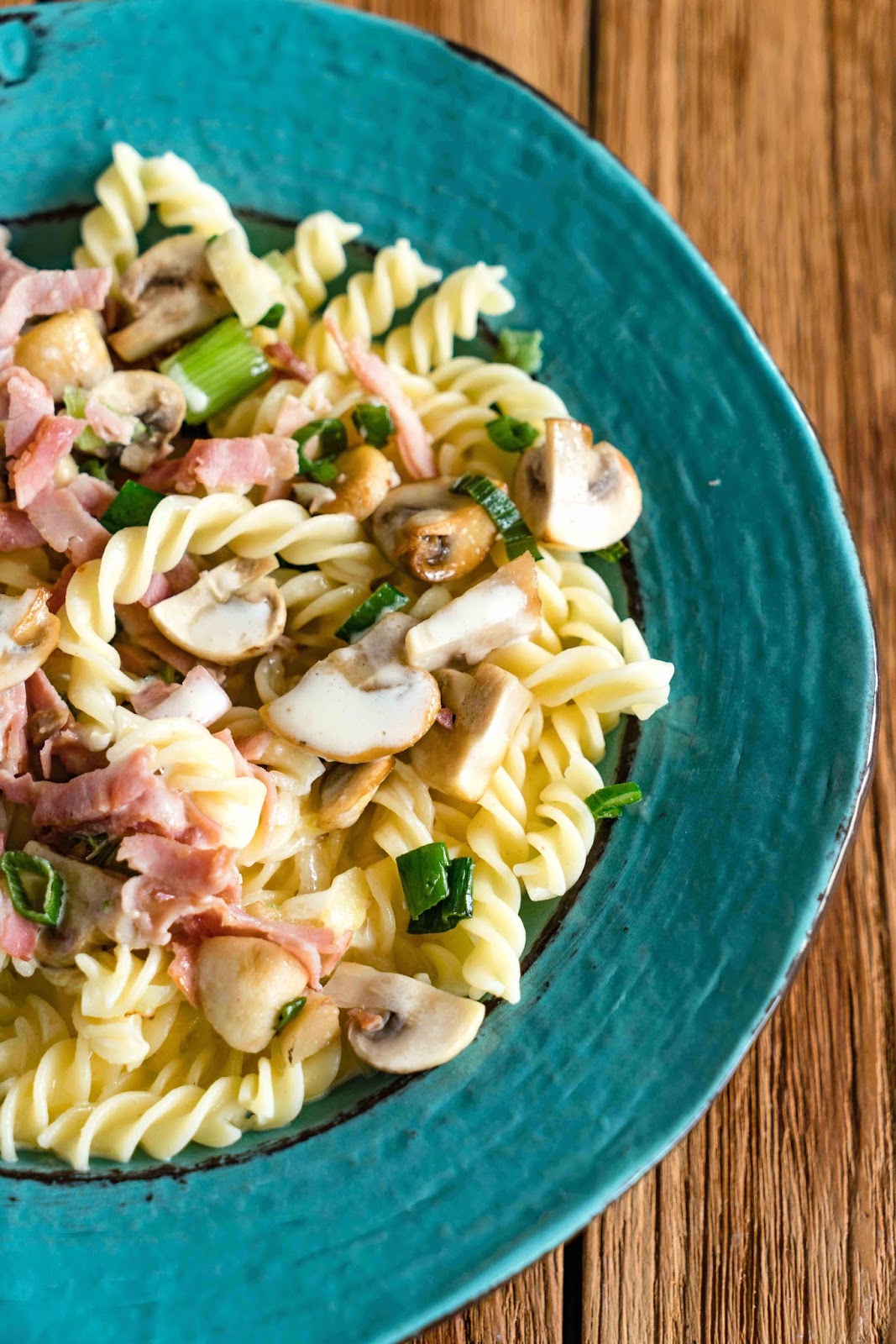 stuttgartcooking: Pasta, mit Champignon, Schinken und einer Käse-Sauce