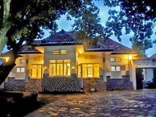 Hotel Murah Malioboro - Dhaup Guest House