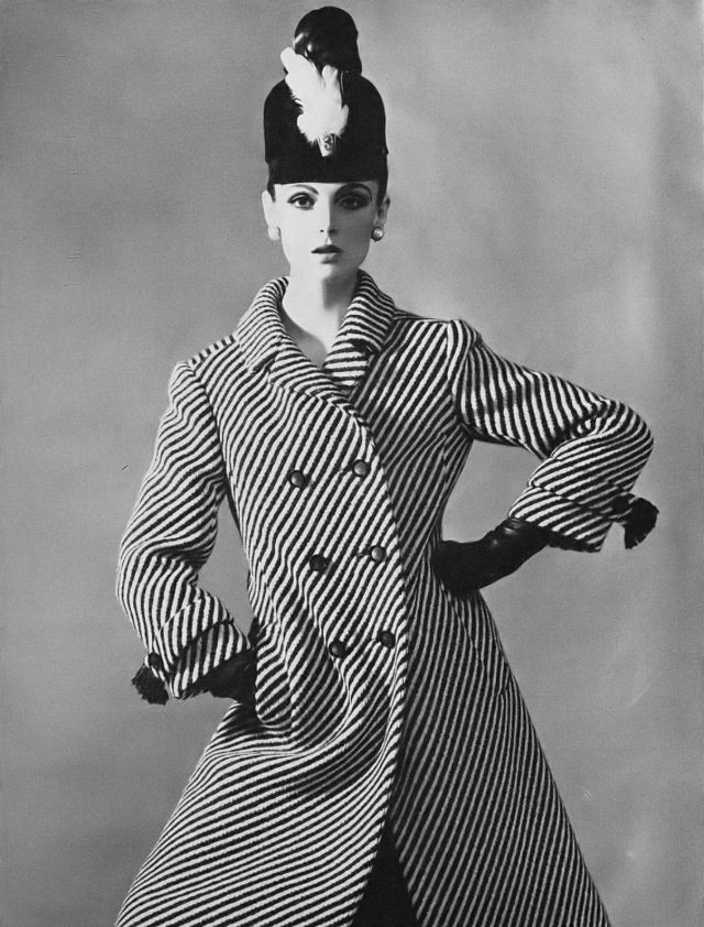 Fabulous Photos of Grace Coddington as a Model in the 1960s ~ Vintage ...