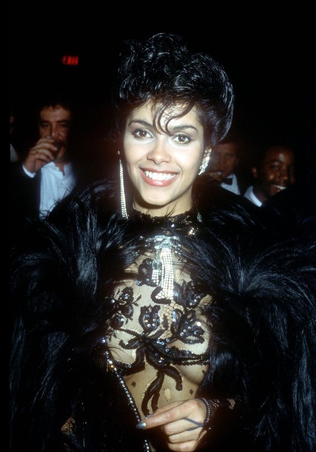 32 Beautiful Pics of Denise 'Vanity' Matthews in the 1980s Vintage Everyday