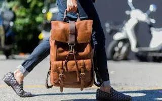 Bawa Barang Secukupnya Tips Travelling Yang Bikin Liburan Menyenangkan