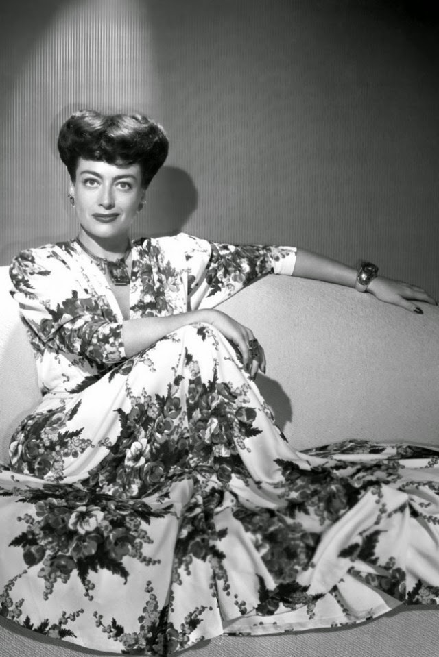 Stunning Photos Show the Fashion and Style Trends of 1940s - 39