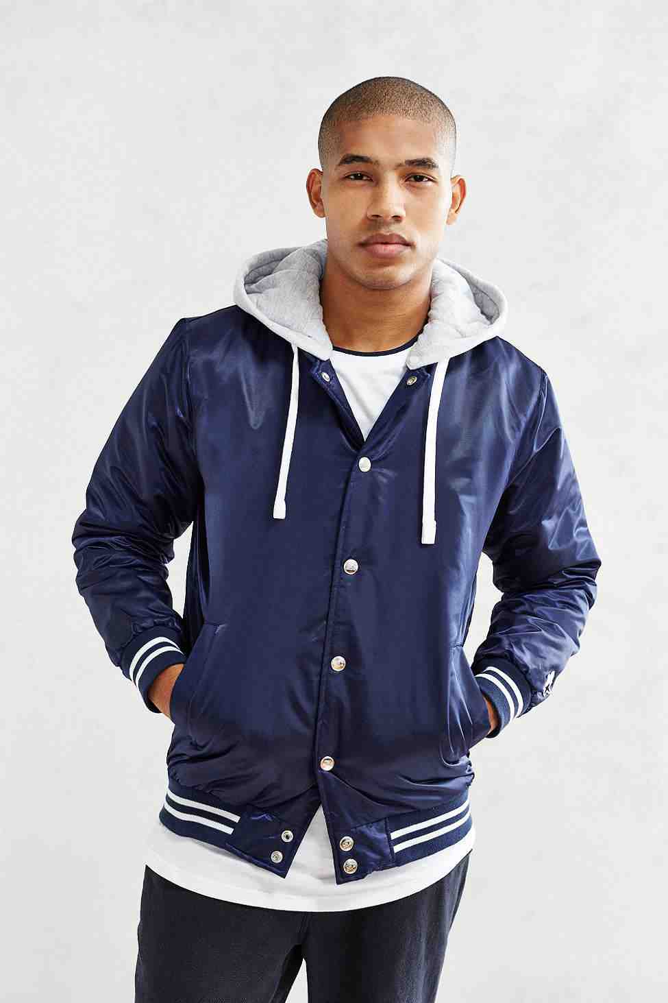 American Sports Style Urban Outfitters x Starter Iconic Jacket Pack
