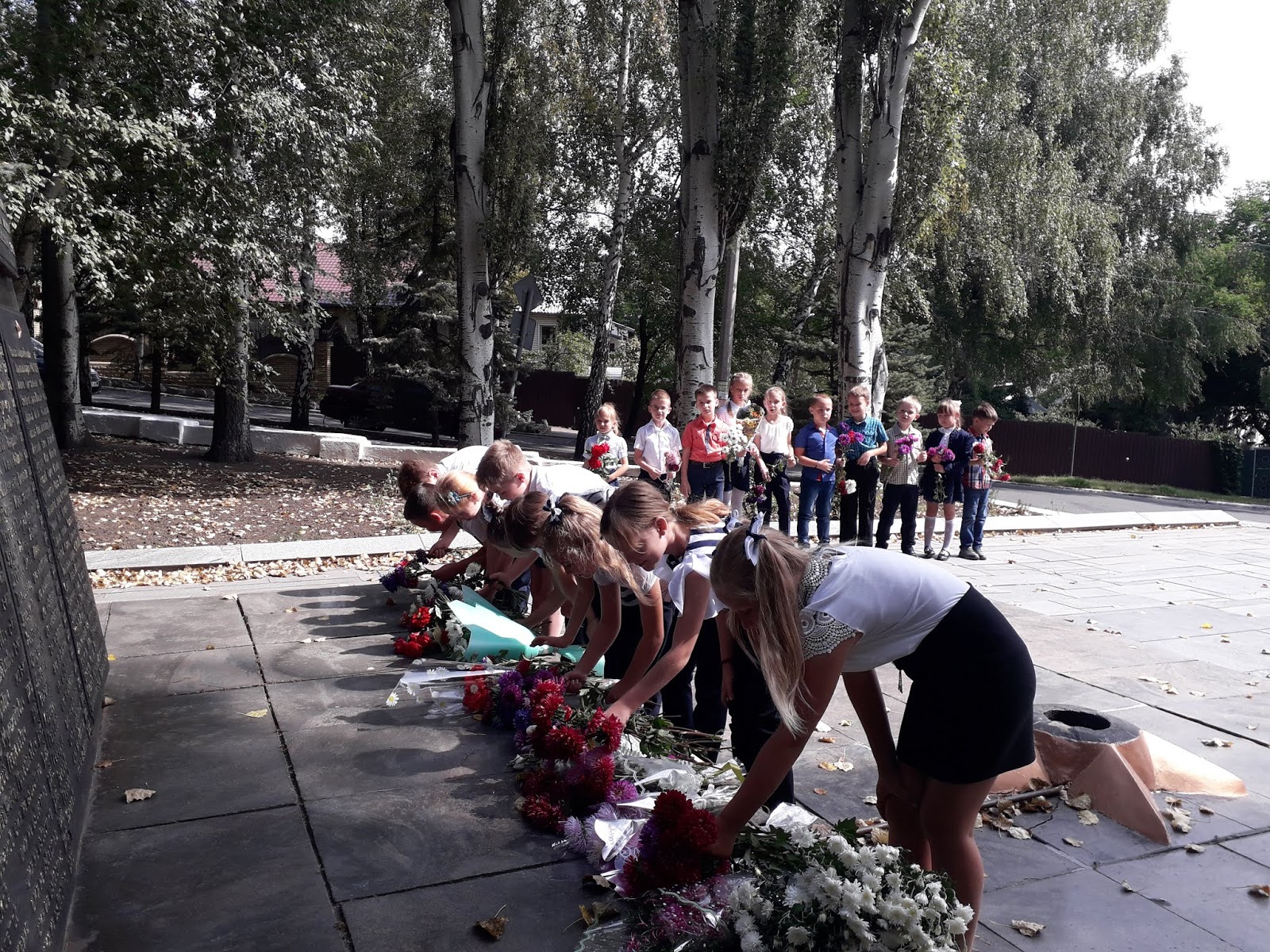 город торез гимназия школа. школа 6г. гимназия торез. городская гимназия димитровград м тореза. как называется улица леуея спектора г тореза.