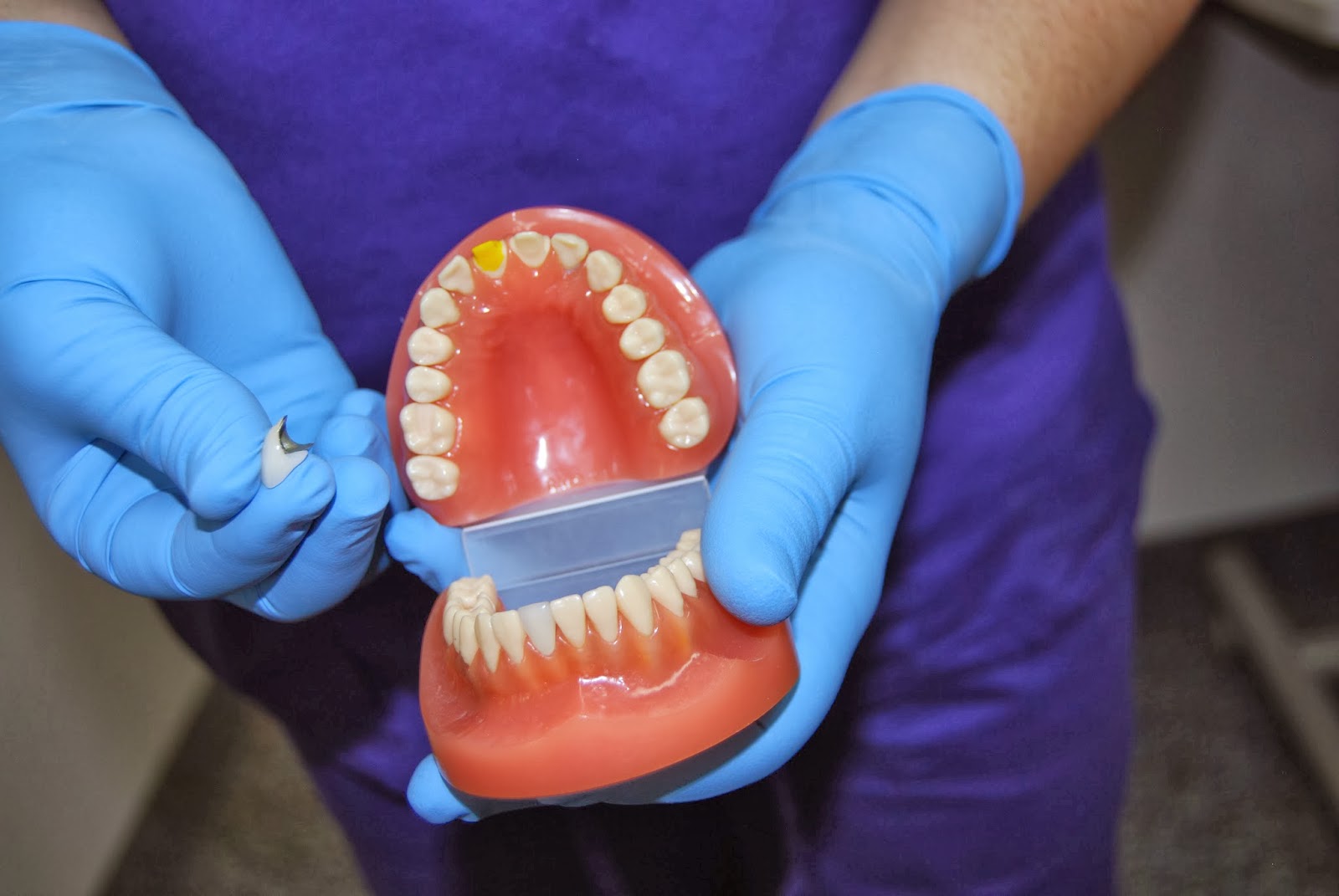 Hemet Valley Dental Care... Where Smiles Begin