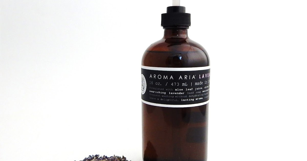 L'Heure Bleue At Home LBH August Monthly Favourites Aroma Aria Hand