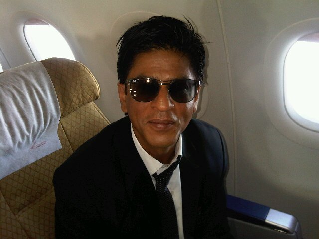Shahrukh Khan without Makeup - OLD PICTURES OF FAMOUS PERSONALITIES