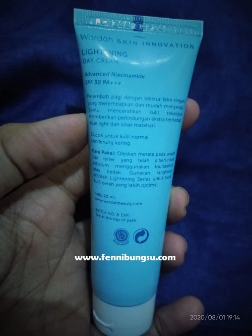 komposisi wardah lightening day gel