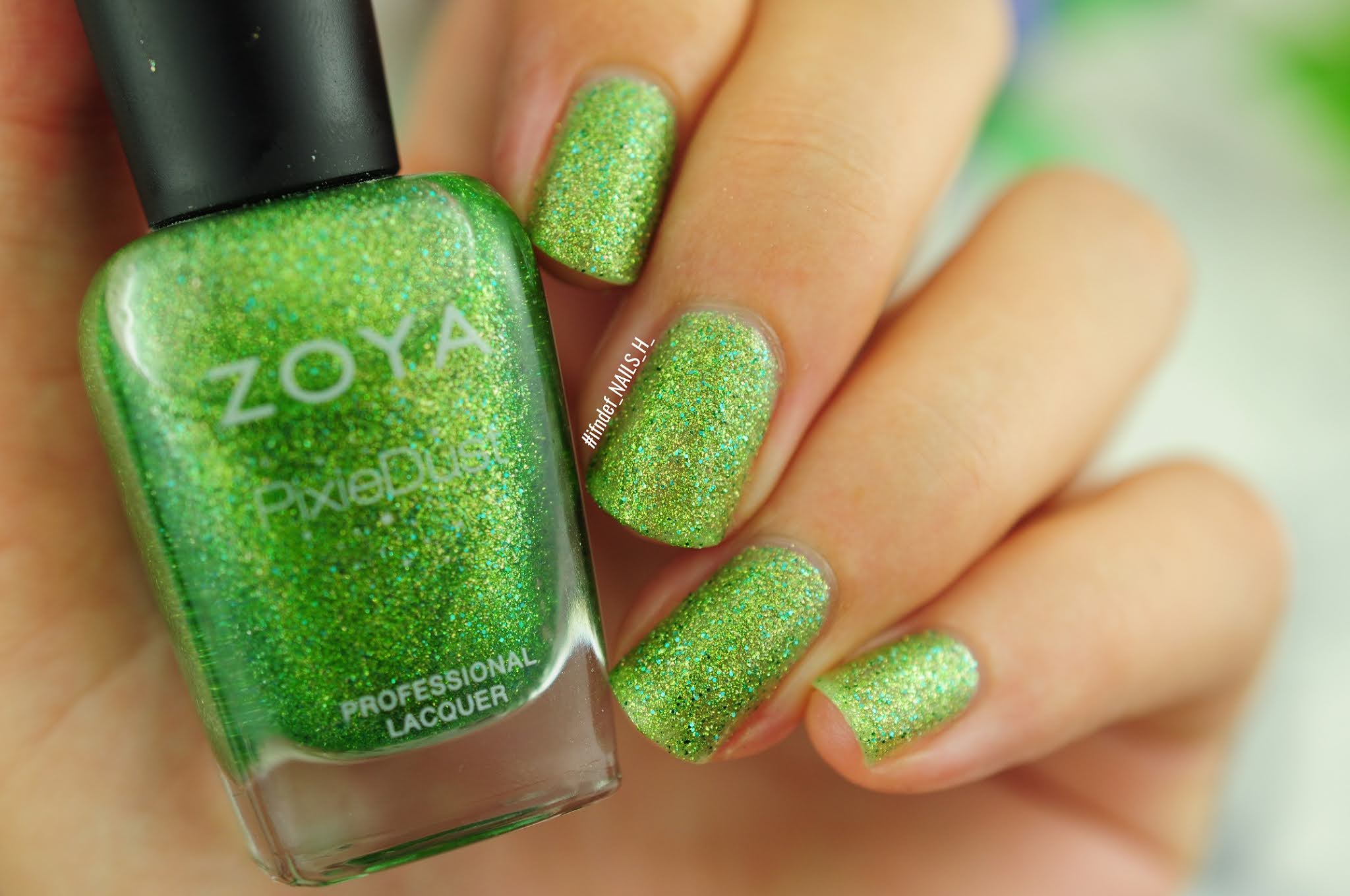 Zoya Pixie Dust Cece Swatch