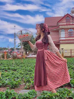 Tân sinh viên được gắn mác “cô giáo” chỉ sau một đêm Tân sinh viên được gắn mác “cô giáo” chỉ sau một đêm