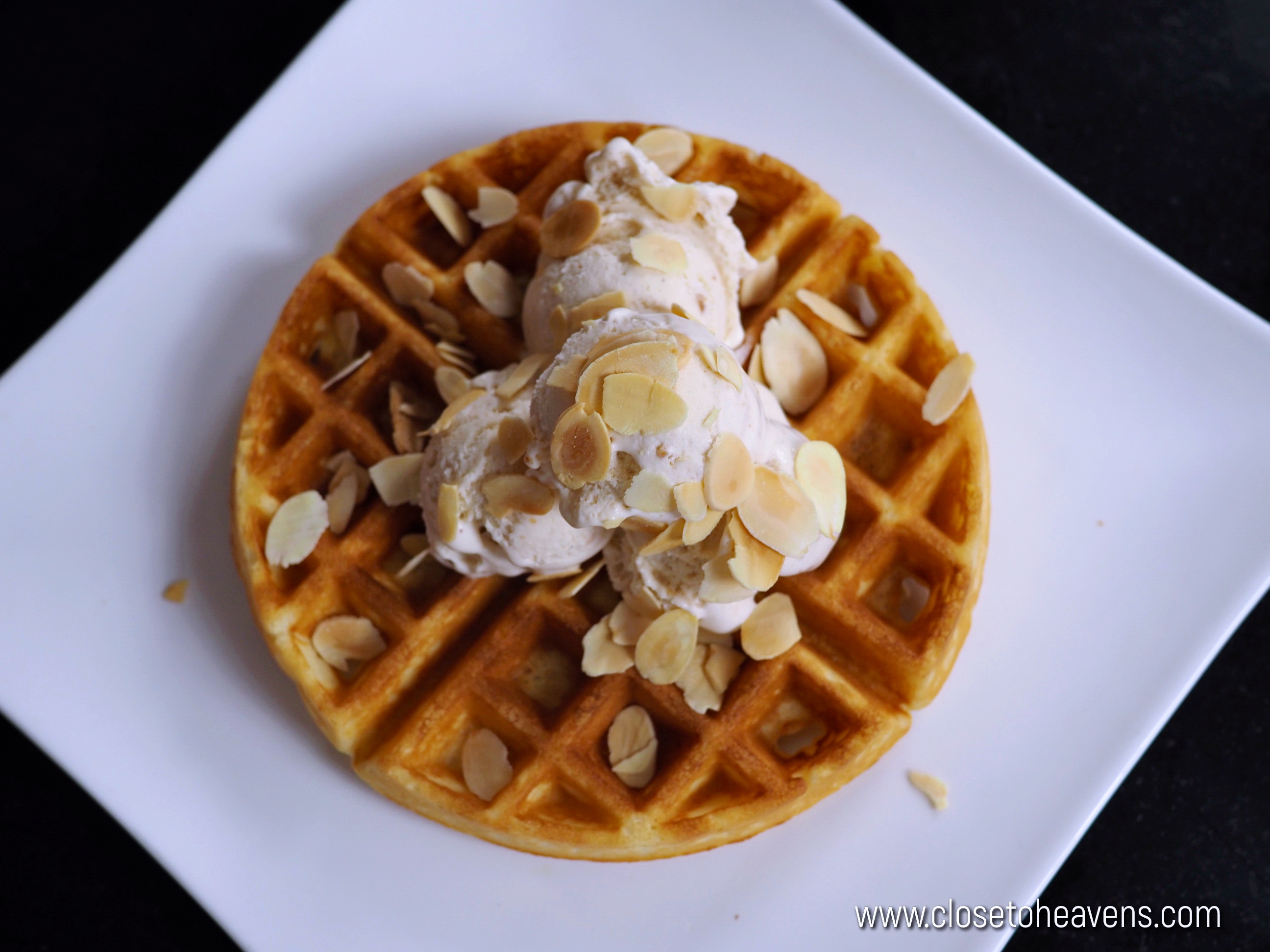 Easy Buttermilk Waffles สูตรวาฟเฟิล ทำง่ายที่สุดในโลก