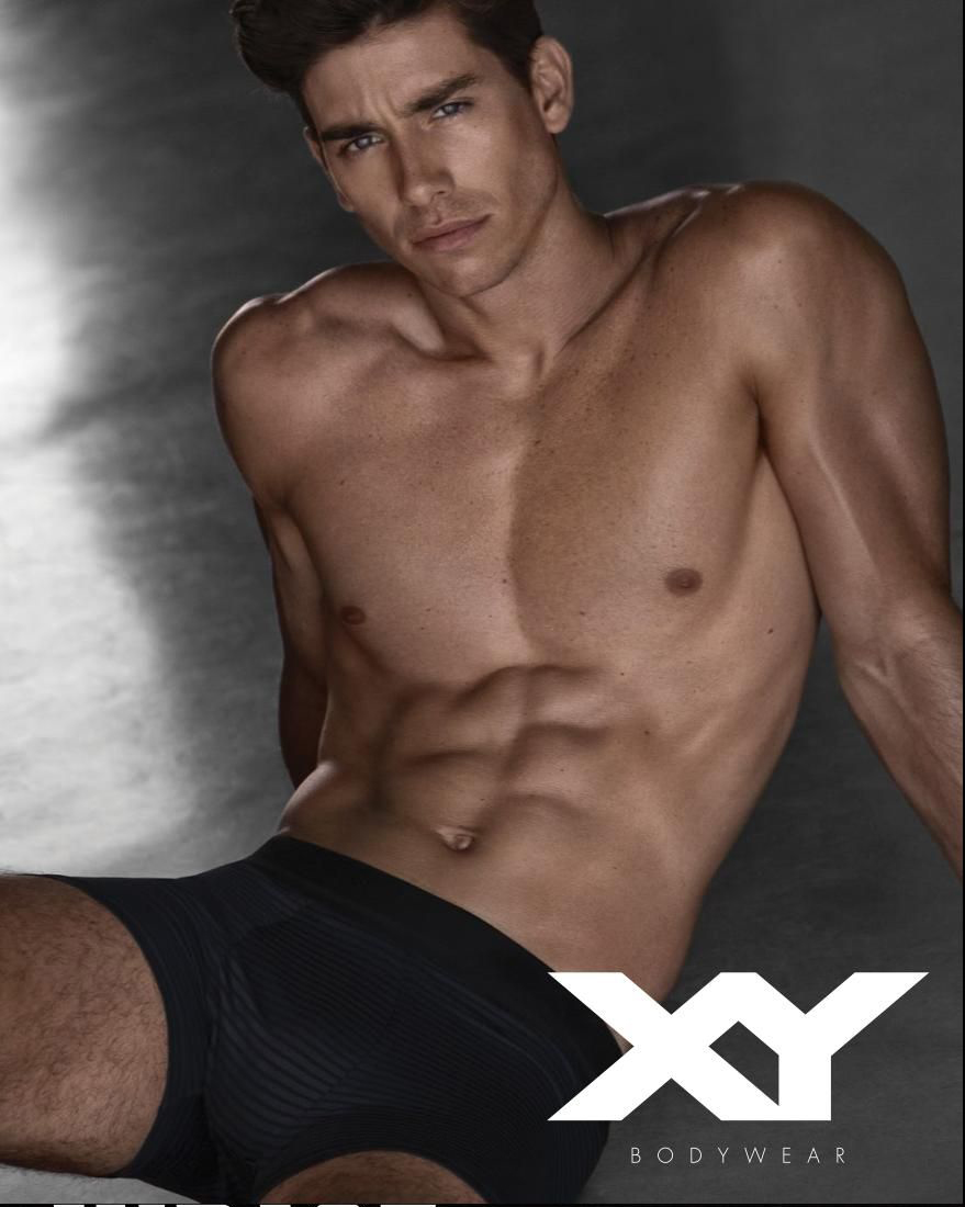 Argentinian actor victorio dalessandro is the new underwear model / XY unde...