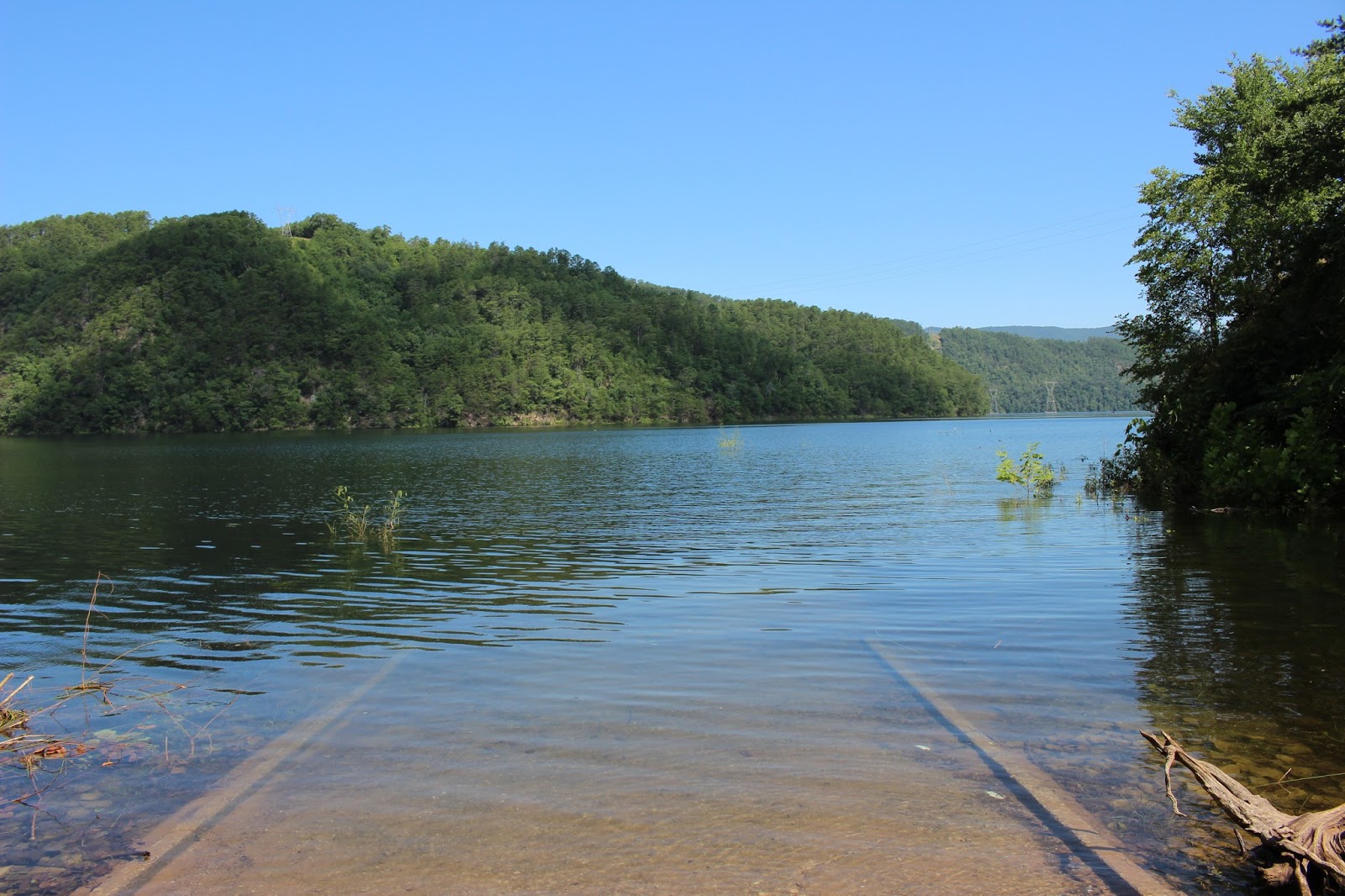 Cumberland Gal Canoe Trip on Chilhowee Lake