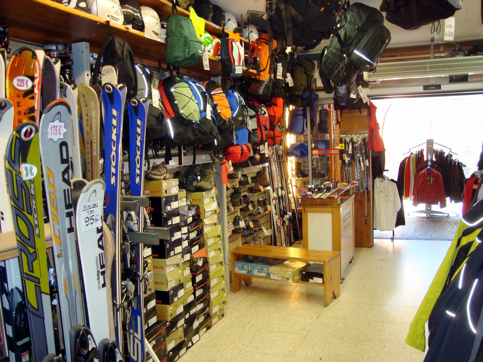 Senderismo en Andorra, todos los caminos Andorra LLOGUER ESQUIS I