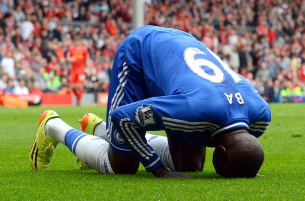 Former Chelsea Striker S Every Day Should Mileage Remote For Subuh Prayers At Mosque Footballpedia