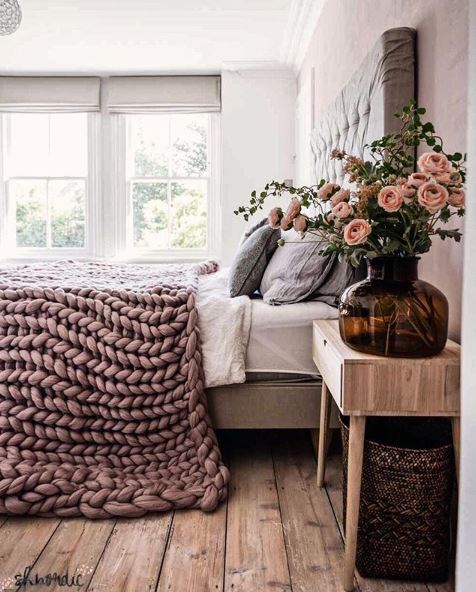 This stylish apartment invites you to an endless cocooning