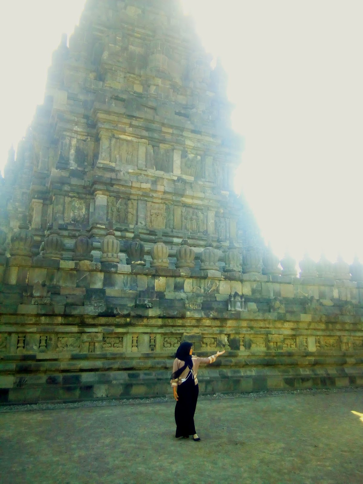 Candi Prambanan: Indahnya Candi Hindu di Indonesia - Nova�s blog