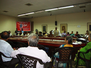 Seminar of Netaji Bhavna Mancha organised in the Conference Hall of Academy of Fine Arts in Kolkata on 18.08.2017 to discuss the possibility of recall of the Mukherjee Commission's Report by the Central Government in the context of resolving Netaji mystery