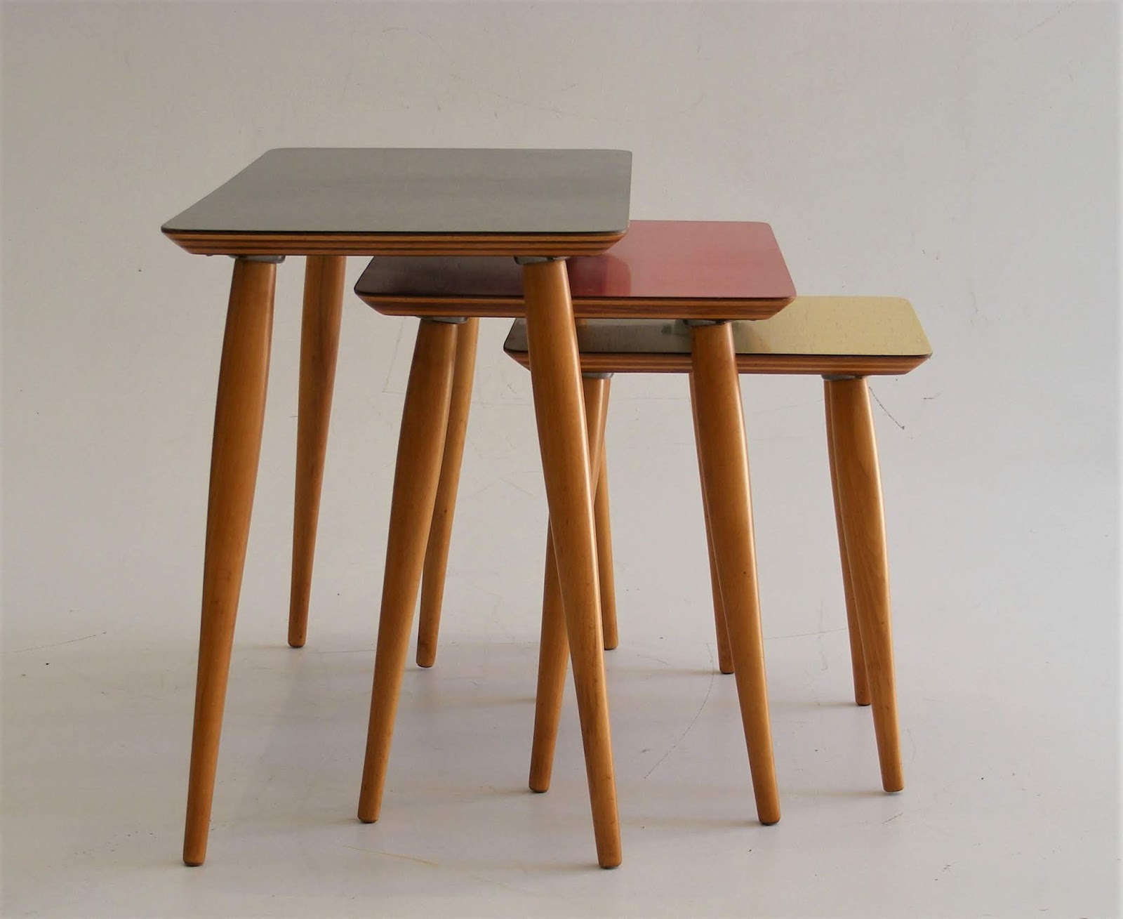 VAMP FURNITURE 2 sets of midcentury nesting tables just in! 27 September 2019
