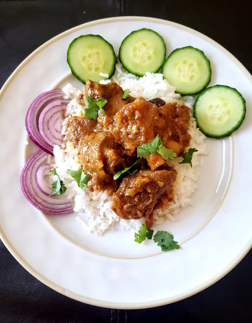 Bong Mom's CookBook: Parsi style Mutton Curry with Apricots