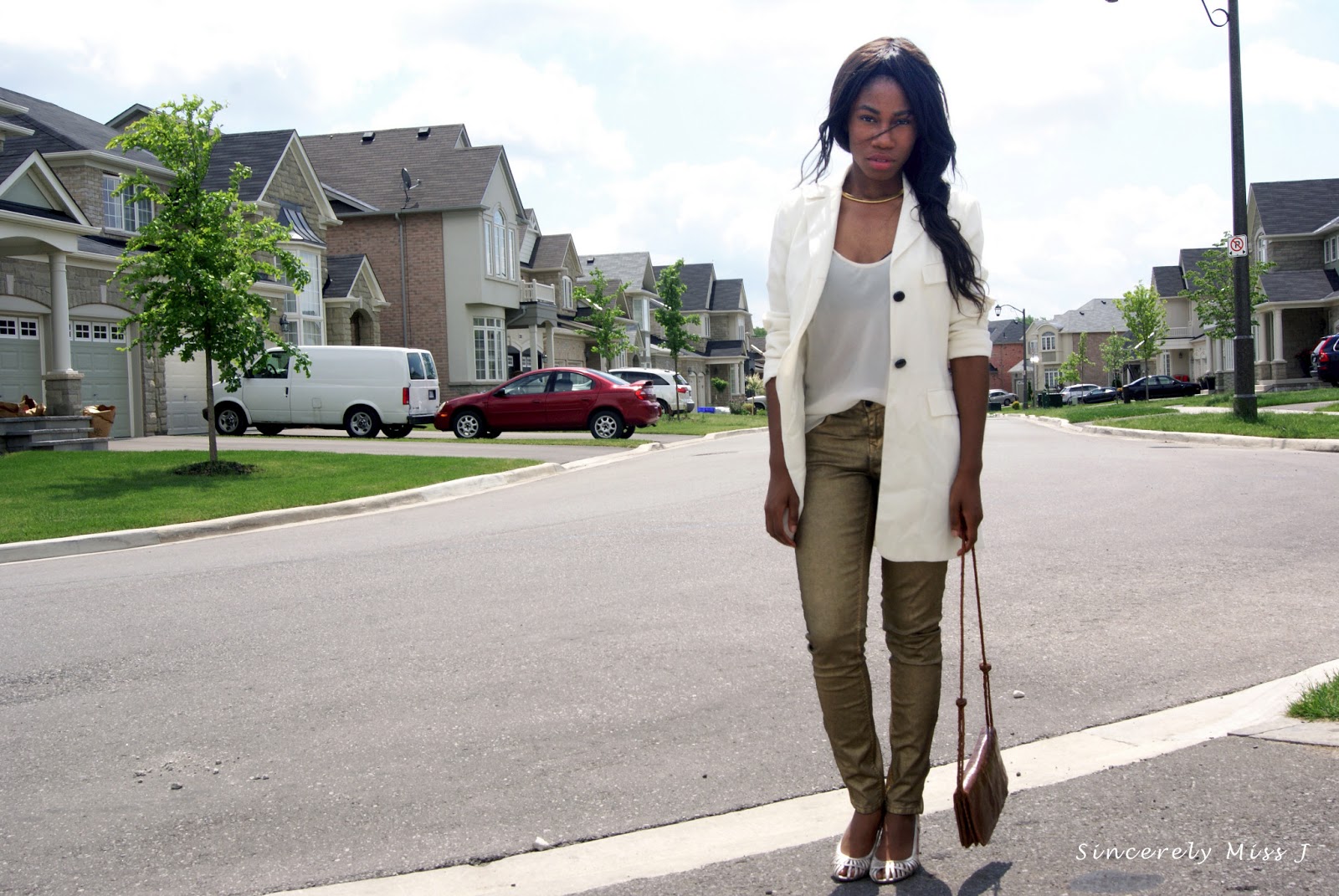 Amazing gold and silver outfit from Sincerely Jackline blogger 