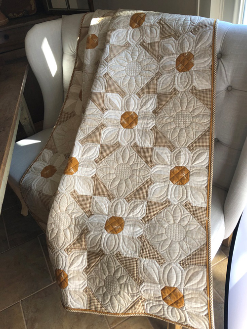 Cotton Daisies Quilt