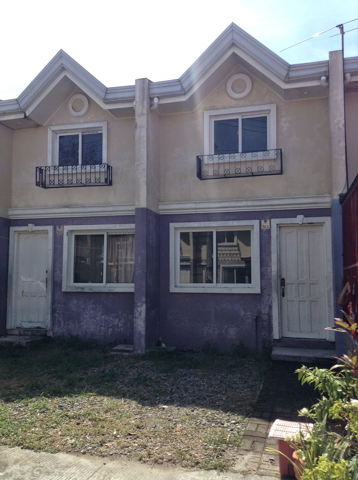 FOR RENT OR SALE OF 2 TOWNHOUSE UNITS IN XEVERA, BACOLOR, PAMPANGA