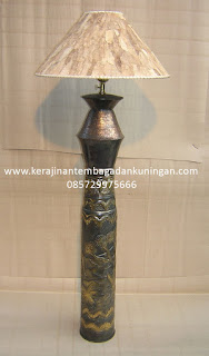 Lampu Stand Tembaga Kuningan