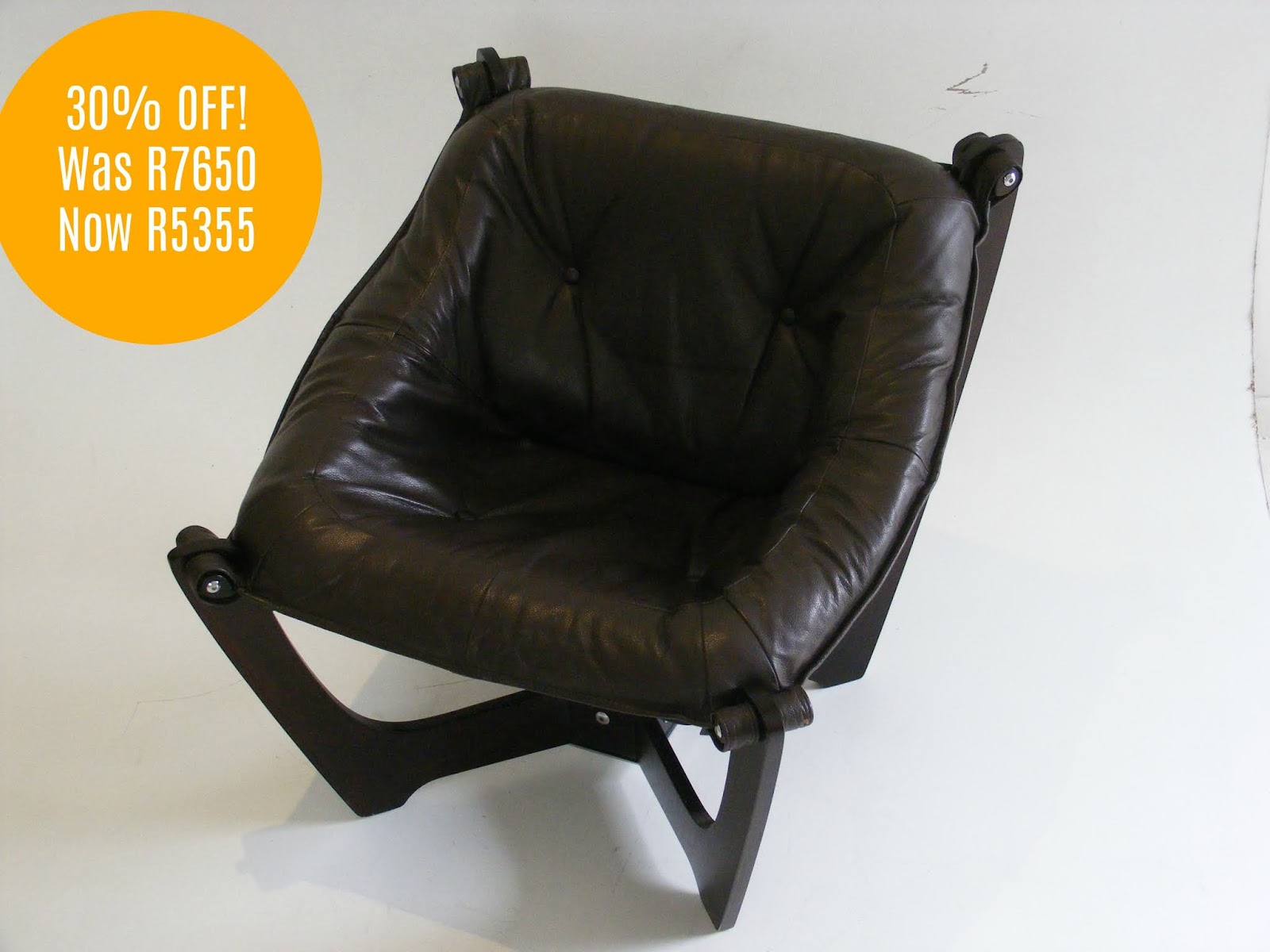 VAMP FURNITURE **Today's super special lockdown deal!**
